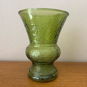 Anchor Hocking Green Textured Glass Decorative Vase